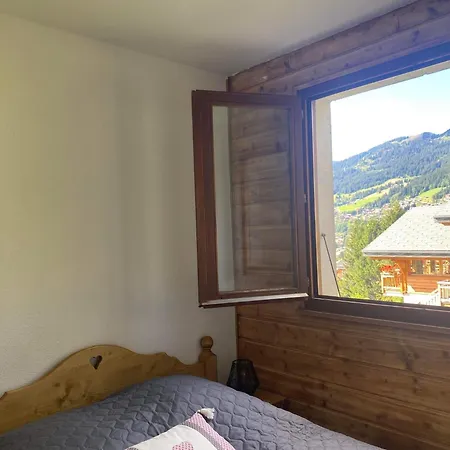 In With Valley Views *